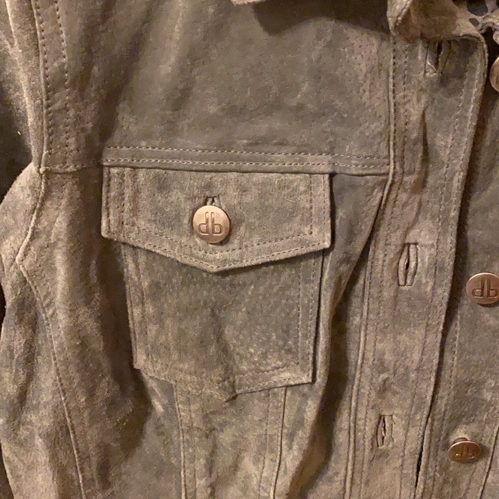 Leather Jacket - Picture 5 of 10